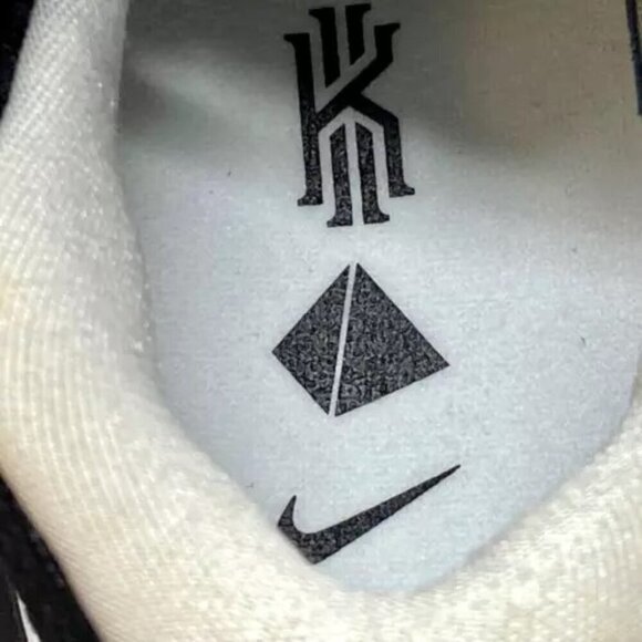 Nike Kyrie 5 TB Promo Low Men’s US 11 Black White NWOT - Picture 10 of 15